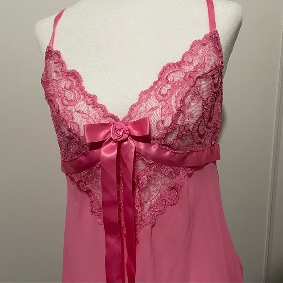 Bubblegum pink lingerie cami top - Picture 2 of 12